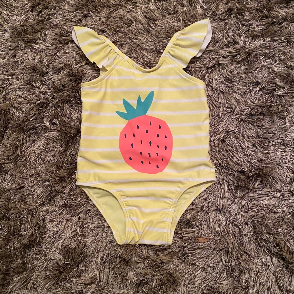 💛 Gap one piece swimsuit size 18-24m